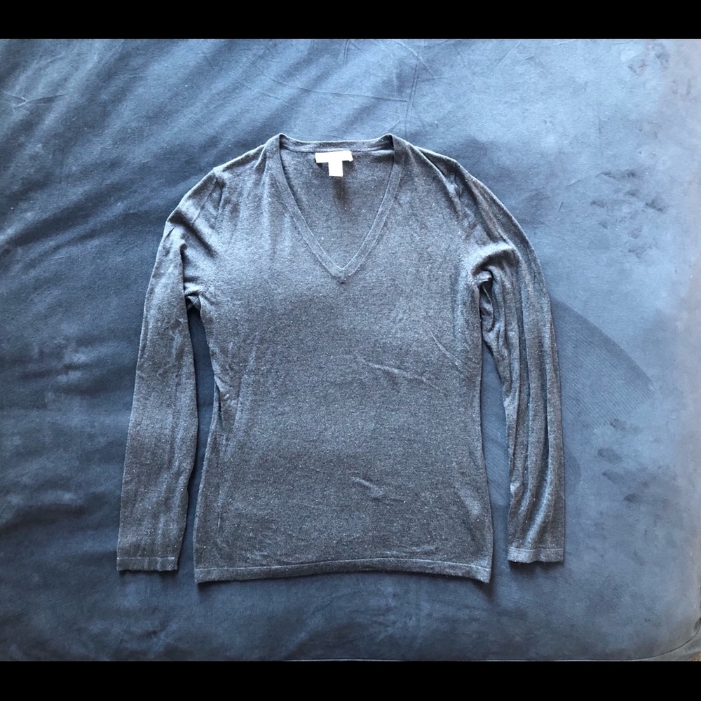 Banana Republic gray lurex sparkle v-neck sweater